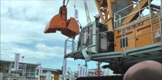 Massive Liebherr HS 8300 clamshell bucket excavator