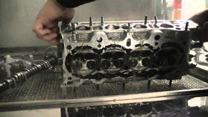 Industrial UltraSonic Cleaning Machine: 3800FLT