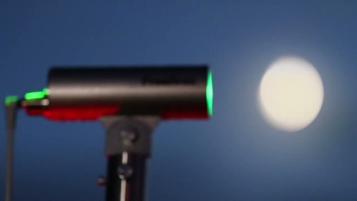 Light Barrier with Easy-Color-Adjust Outdoor Test