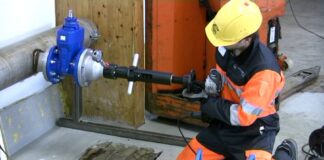 HOT TAPPING WITH TONISCO B30 USING FLANGED WELDABLE TEE AND FLANGED GATE VALVE | Calibrator Việt Nam