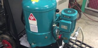 Plastic Injection Machine Removal of Water From Hydraulic Oil | Thiết bị hiệu chuẩn Calibrator