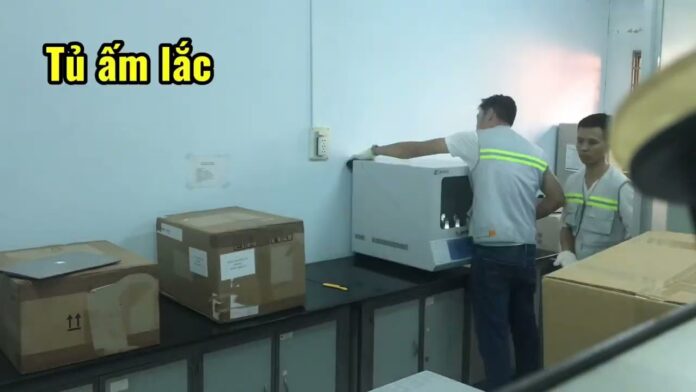 Incubator shaker. Khám Phá Tủ Ấm Lắc – Giải Pháp Tối Ưu Cho Phòng Thí Nghiệm Hiện Đại