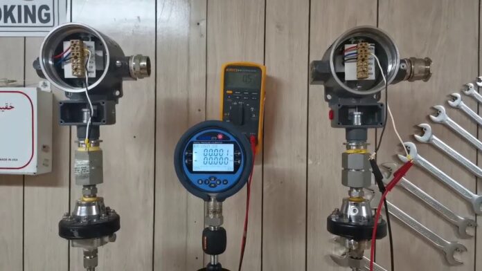 Pressure switch Calibration with High Alarm and Low Alarm CALIBRATOR Việt Nam | Distributor