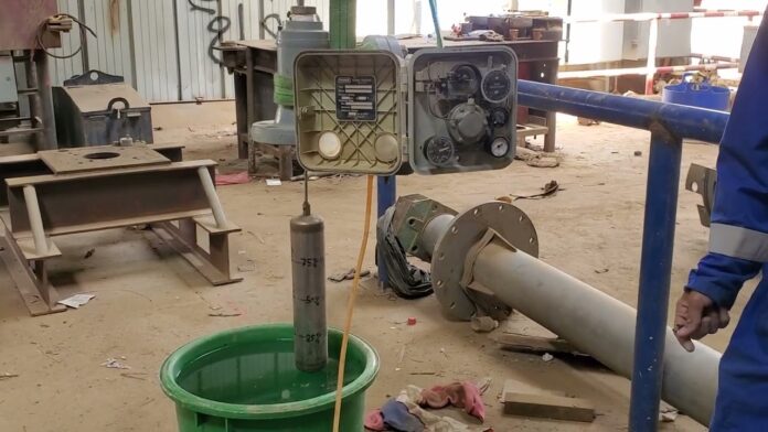 “Điều chỉnh bộ truyền Fisher Pneumatic 2500T trong vòng 5 phút – Chuyên gia hiệu chuẩn thiết bị với hơn 15 năm kinh nghiệm”