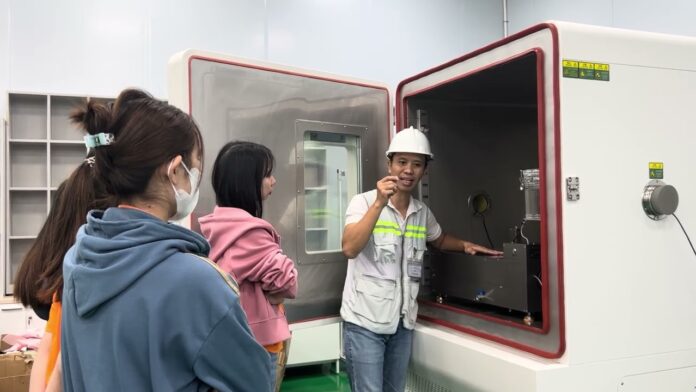 Thiết bị hàng đầu thế giới để đánh giá khả năng kháng nhiệt (Rct) và kháng hơi nước (Ret) của vải