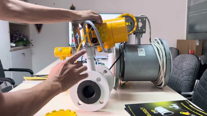 Hướng dẫn chọn thiết bị đo lưu lượng điện từ: PEMS-1000 – Giải pháp thay thế cho các sản phẩm khác