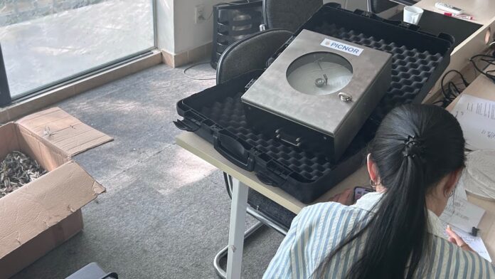 Khui hộp Pressure Chart Recorder PICNOR – Thay thế Tech Cal, Wise Control, Dickson, Palmer Wahl